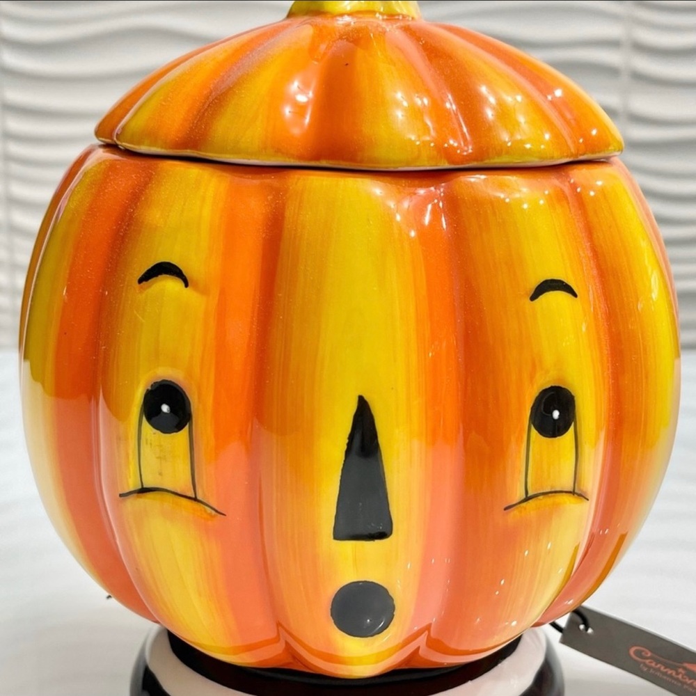 Carnival Cottage by JP Pumpkin đ Canister 2021 - Picture 2 of 5